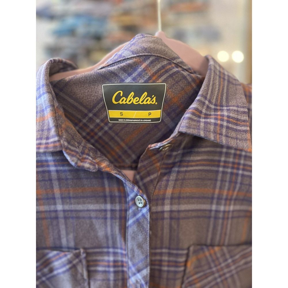CABELA'S Women Button Down Shirt Poly Nylon Plaid Purple Long‎ Sleeve Small (38) - Picture 2 of 2